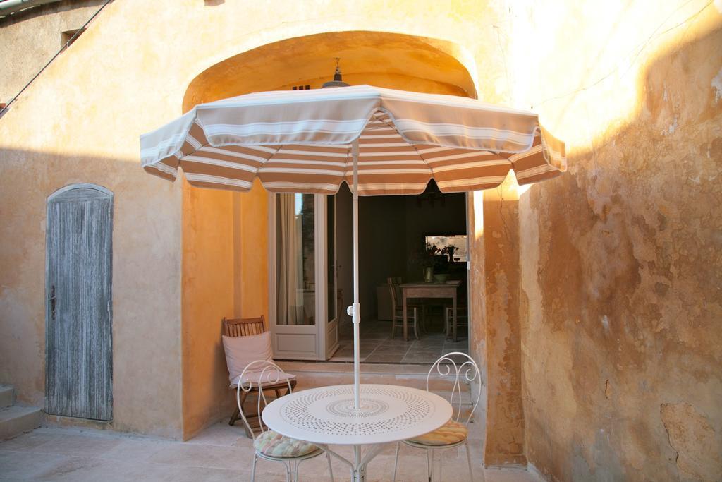 Ancienne Maison Des Gardes ลูร์มาแร็ง ภายนอก รูปภาพ